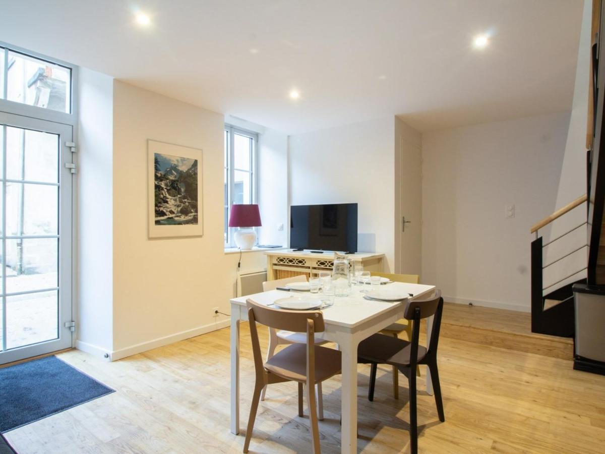Duplex Renove 2 Chambres Avec Wifi, Cuisine Equipee Et Local Ski, En Centre-Ville De Cauterets - Fr-1-401-179 Экстерьер фото